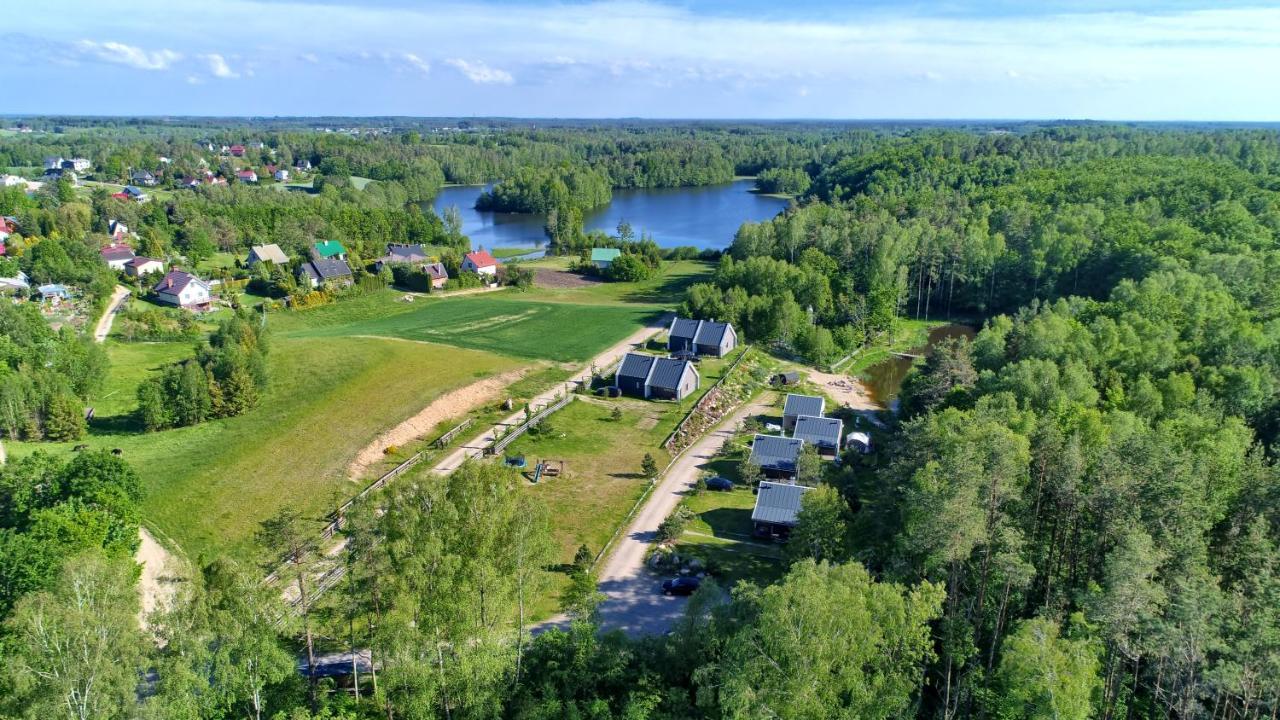 Osada Skoczkowo Komfortowe Domki Z Jacuzzi Nad Jeziorem- Sauna- Balia- Prywatny Staw Wedkarski Podiazy Exterior photo