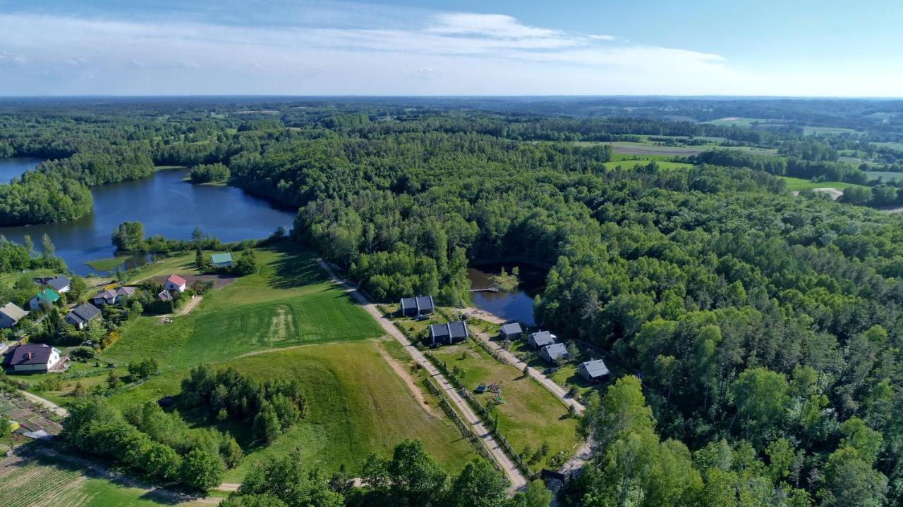 Osada Skoczkowo Komfortowe Domki Z Jacuzzi Nad Jeziorem- Sauna- Balia- Prywatny Staw Wedkarski Podiazy Exterior photo