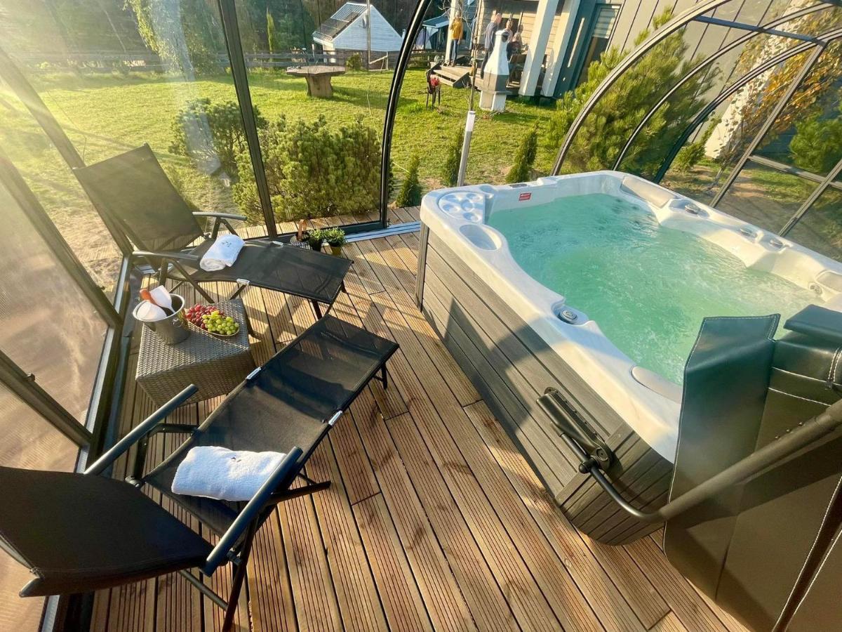 Osada Skoczkowo Komfortowe Domki Z Jacuzzi Nad Jeziorem- Sauna- Balia- Prywatny Staw Wedkarski Podiazy Exterior photo